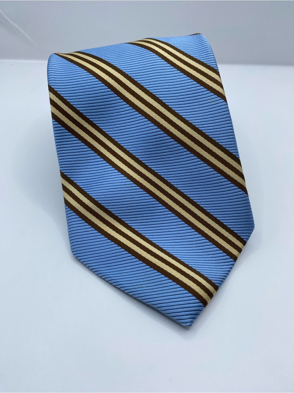 Brooks Brothers Light Blue Tie with Brown and Cream Diagonal Stripes